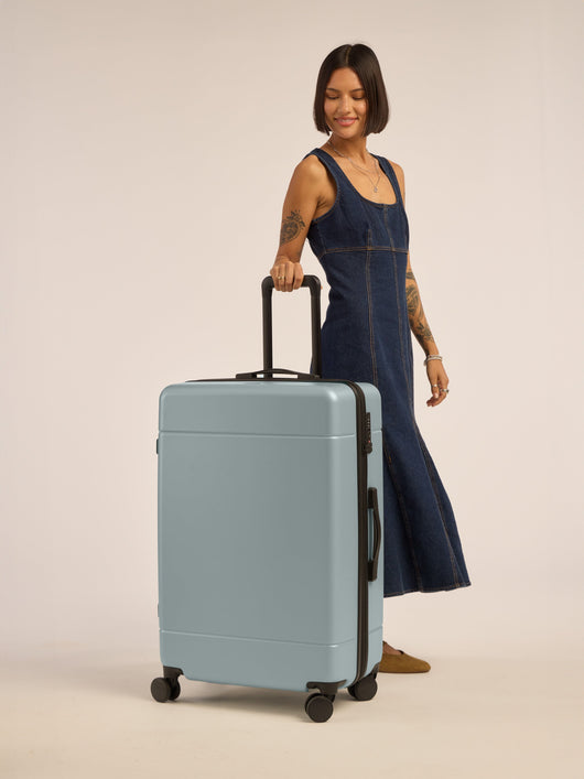 Hue Large Luggage