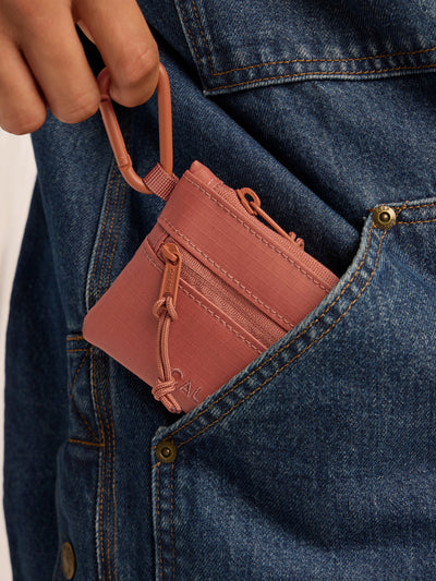 Terra Clippable Card Pouch