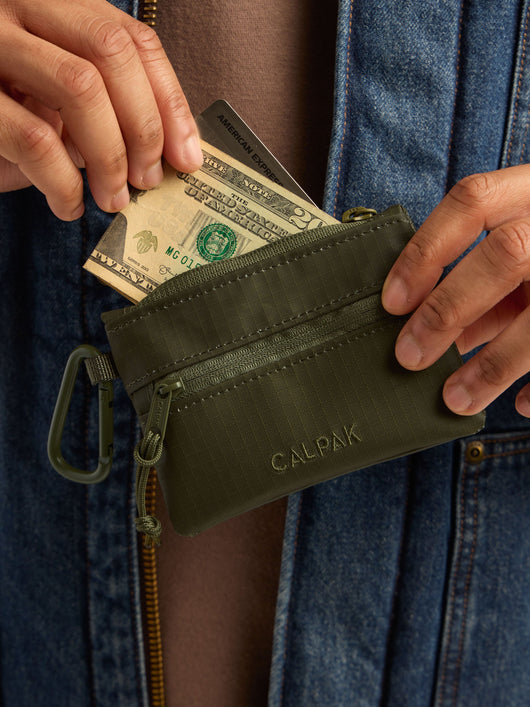 Terra Clippable Card Pouch