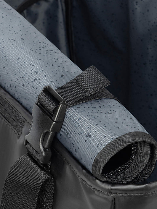 Terra 35L Water Resistant Zip Tote Bag