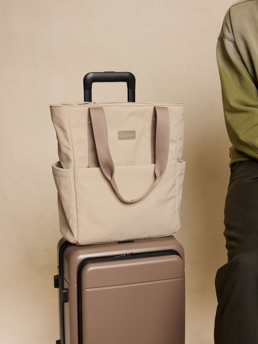 Connect Zip Laptop Tote