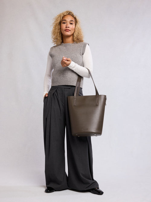 Haven 14" Laptop Bucket Bag