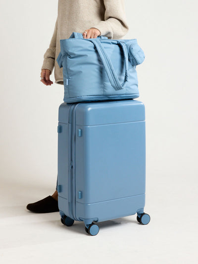 Hue Medium Luggage