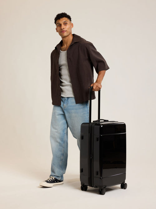Hue Medium Luggage