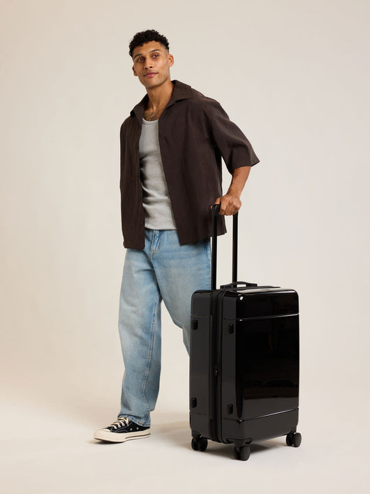 Hue Medium Luggage