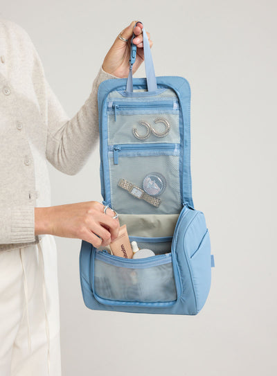 Luka Hanging Toiletry Bag