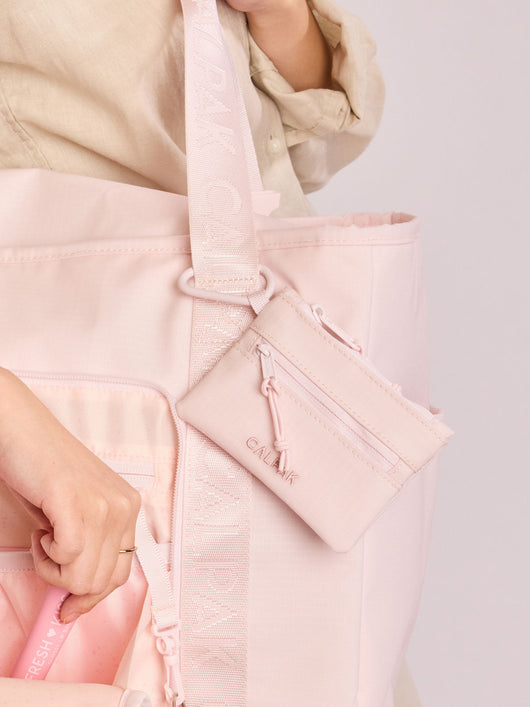 Terra Clippable Card Pouch